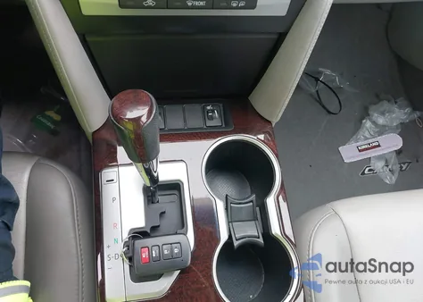 2014 Toyota Camry Xle z USA, uszkodzony, nr VIN 4T1BF1FK4EU768873